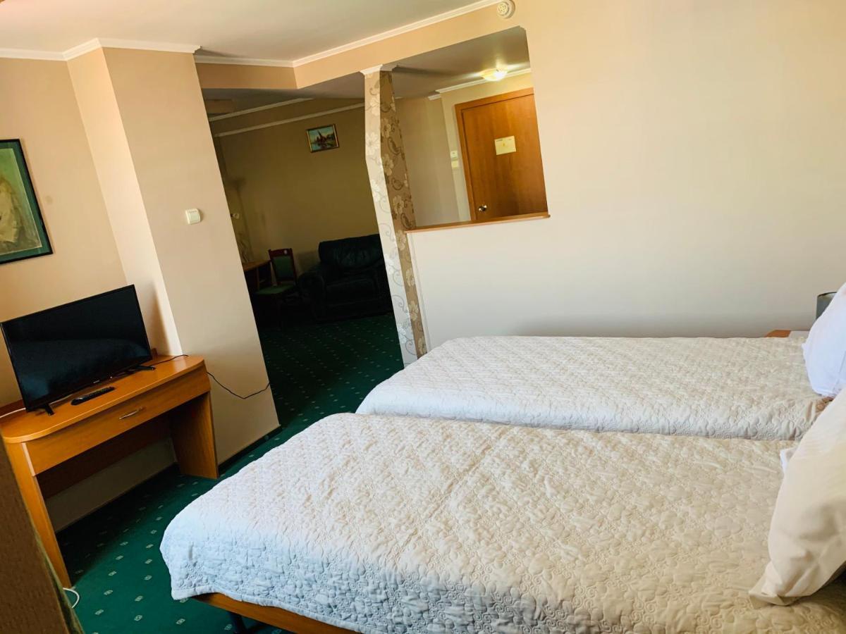 Hotel Millenium Κονστάντζα Εξωτερικό φωτογραφία