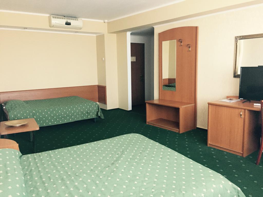 Hotel Millenium Κονστάντζα Εξωτερικό φωτογραφία